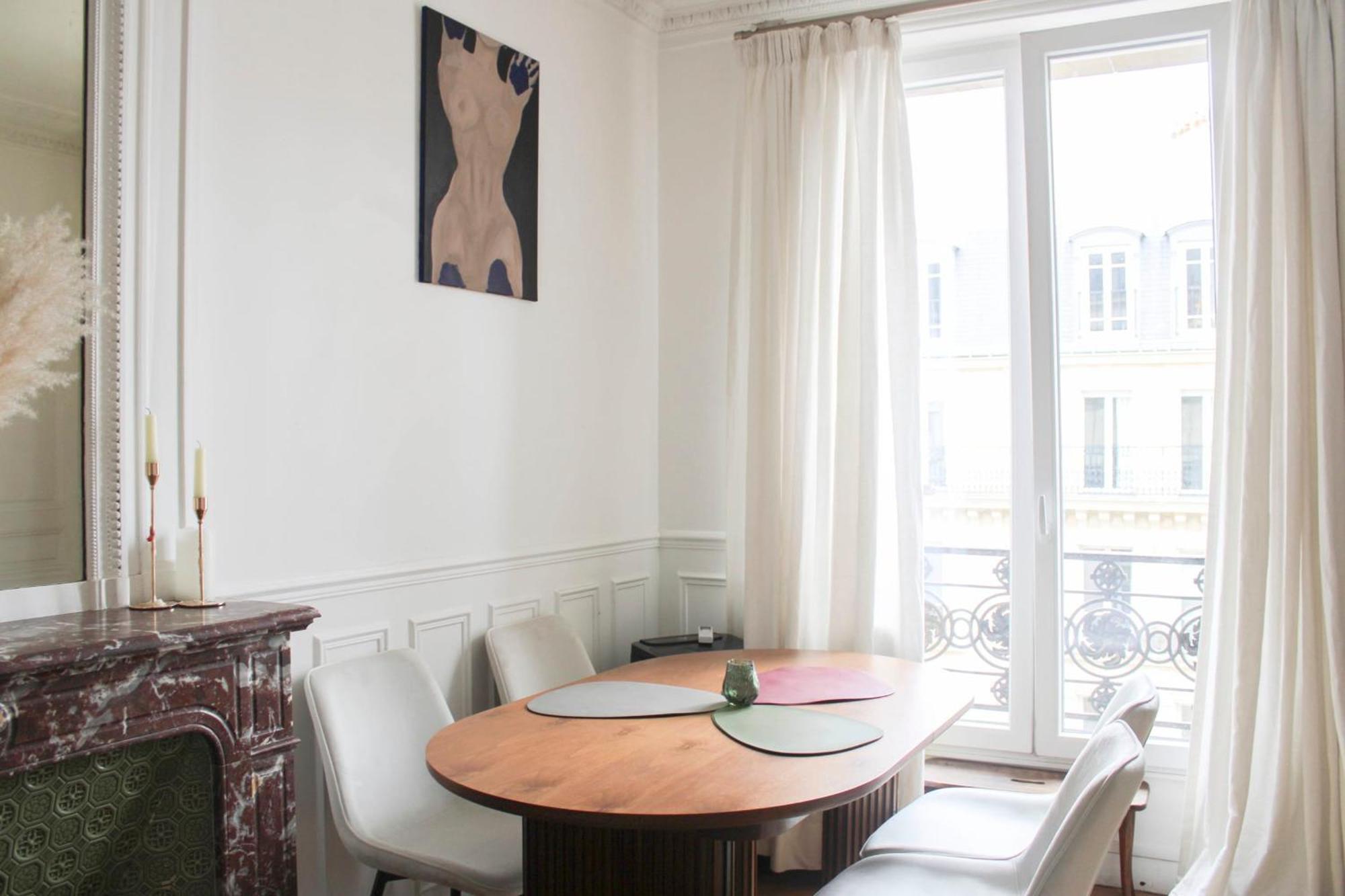 Apartment Bright With View And Comfort