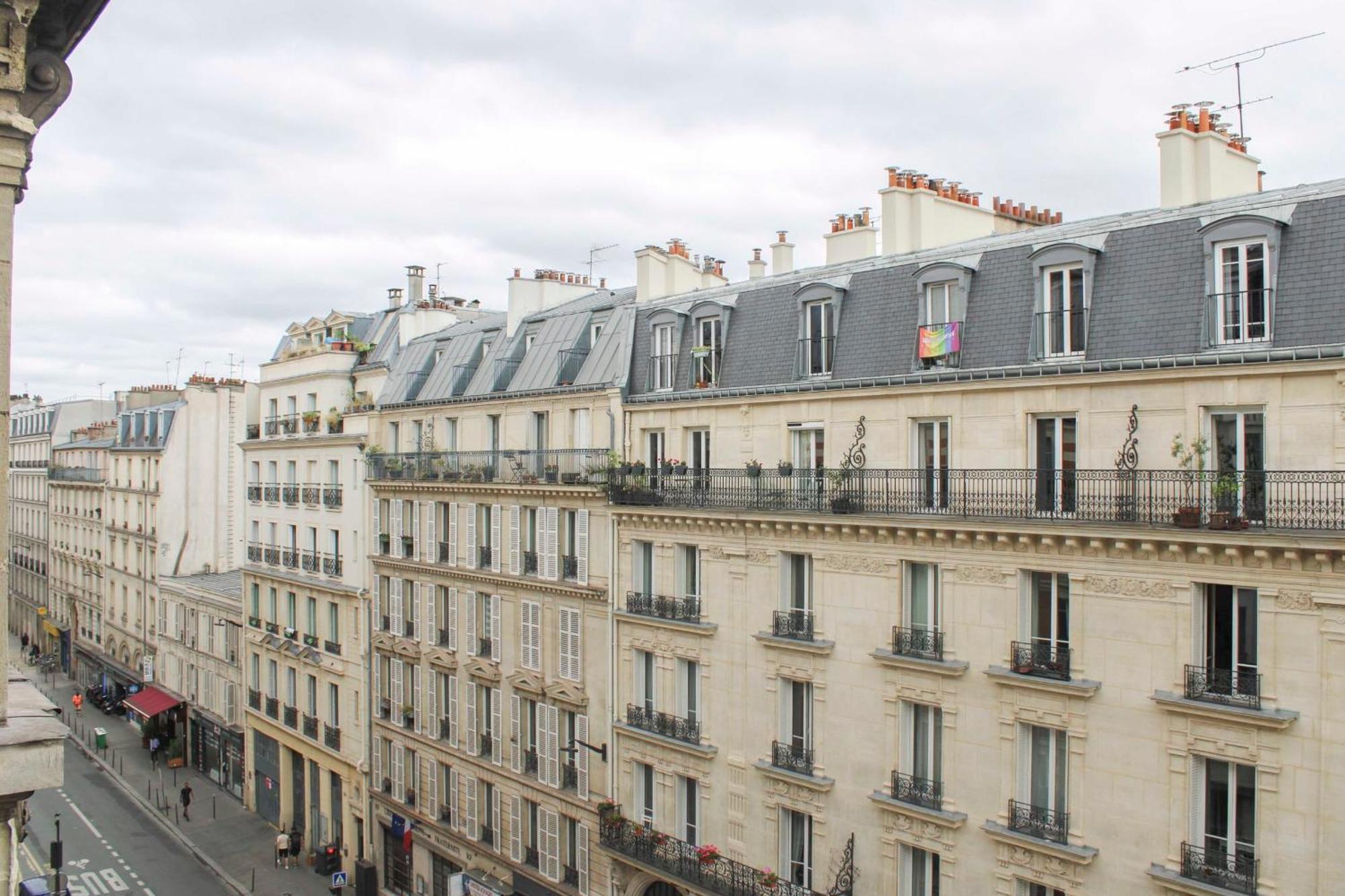 Apartment Bright With View And Comfort