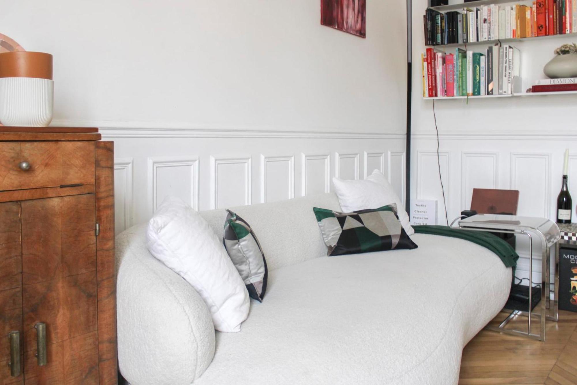 Bright With View And Comfort Apartment Paris