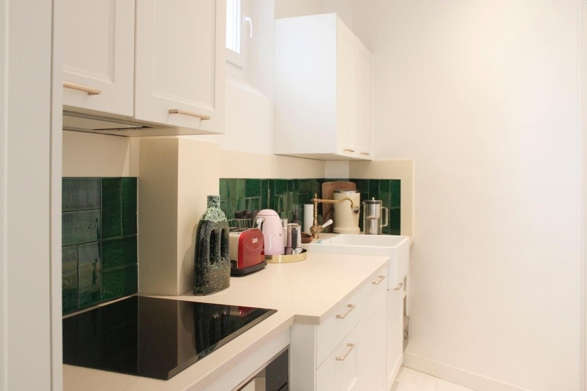 Bright With View And Comfort Apartment *
