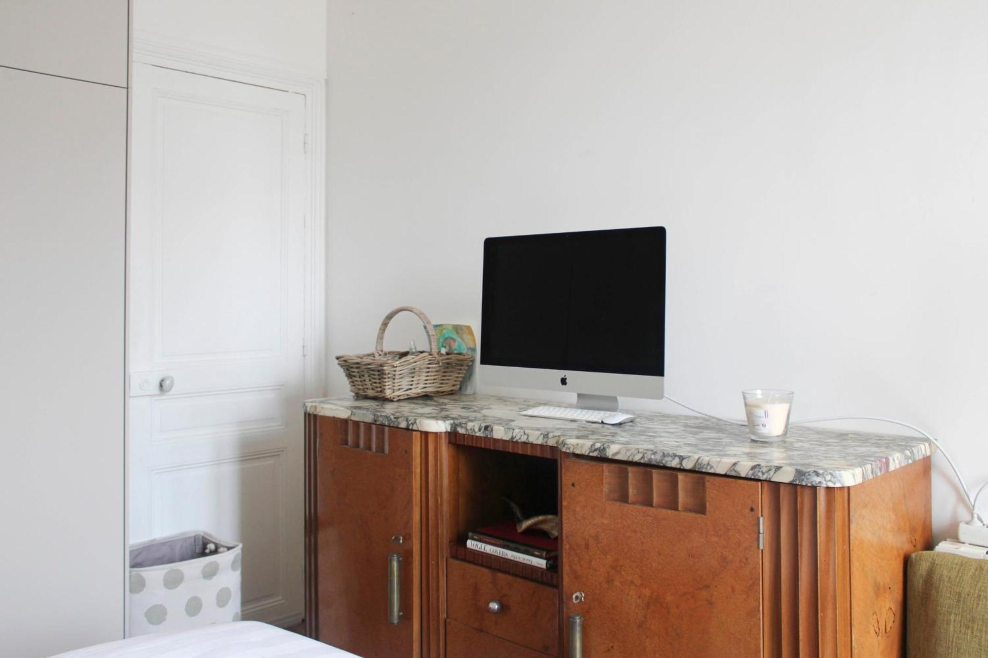 Bright With View And Comfort Apartment *